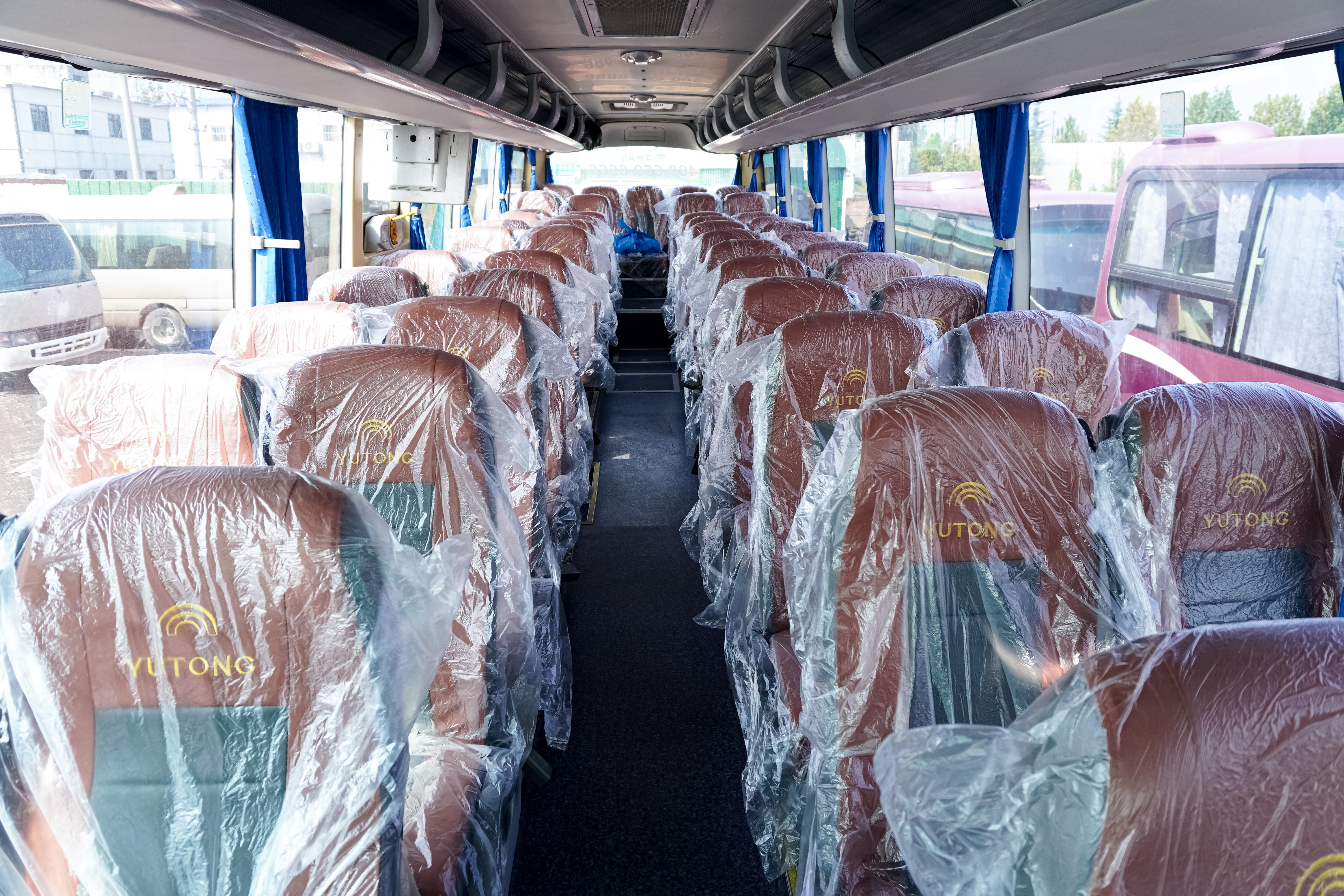 Yutong ZK6127HQ12Y