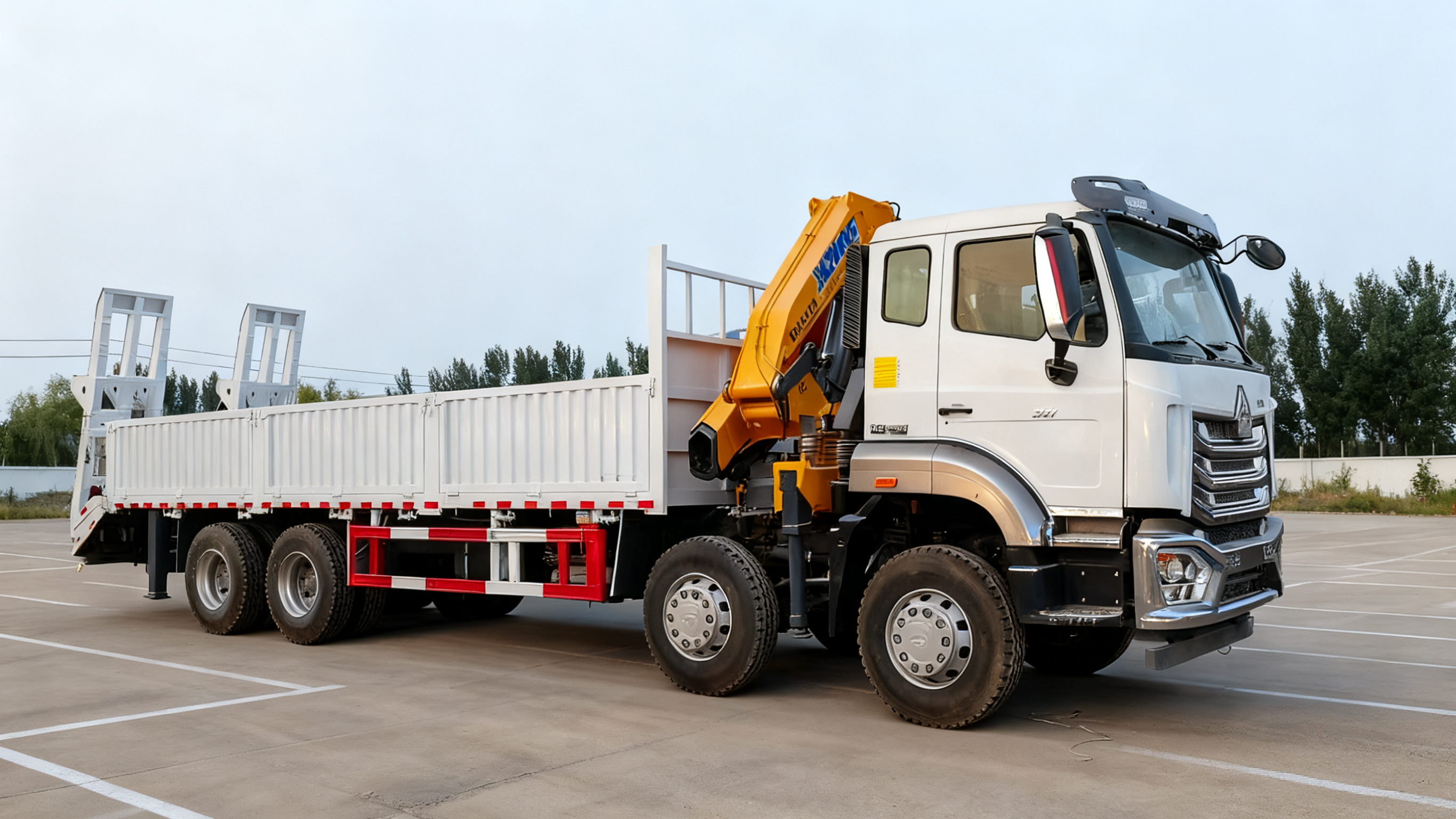 HOWO Crane Truck 6-12 tons