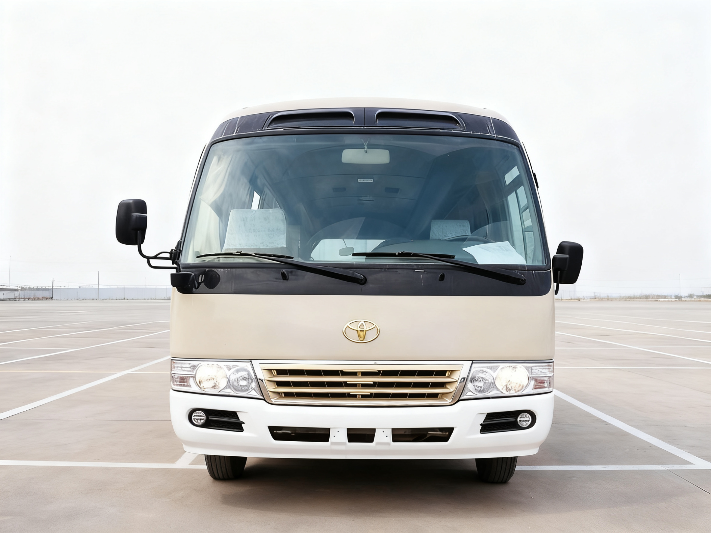 TOYOTA Coaster bus Used Buses 19-30 SEATS