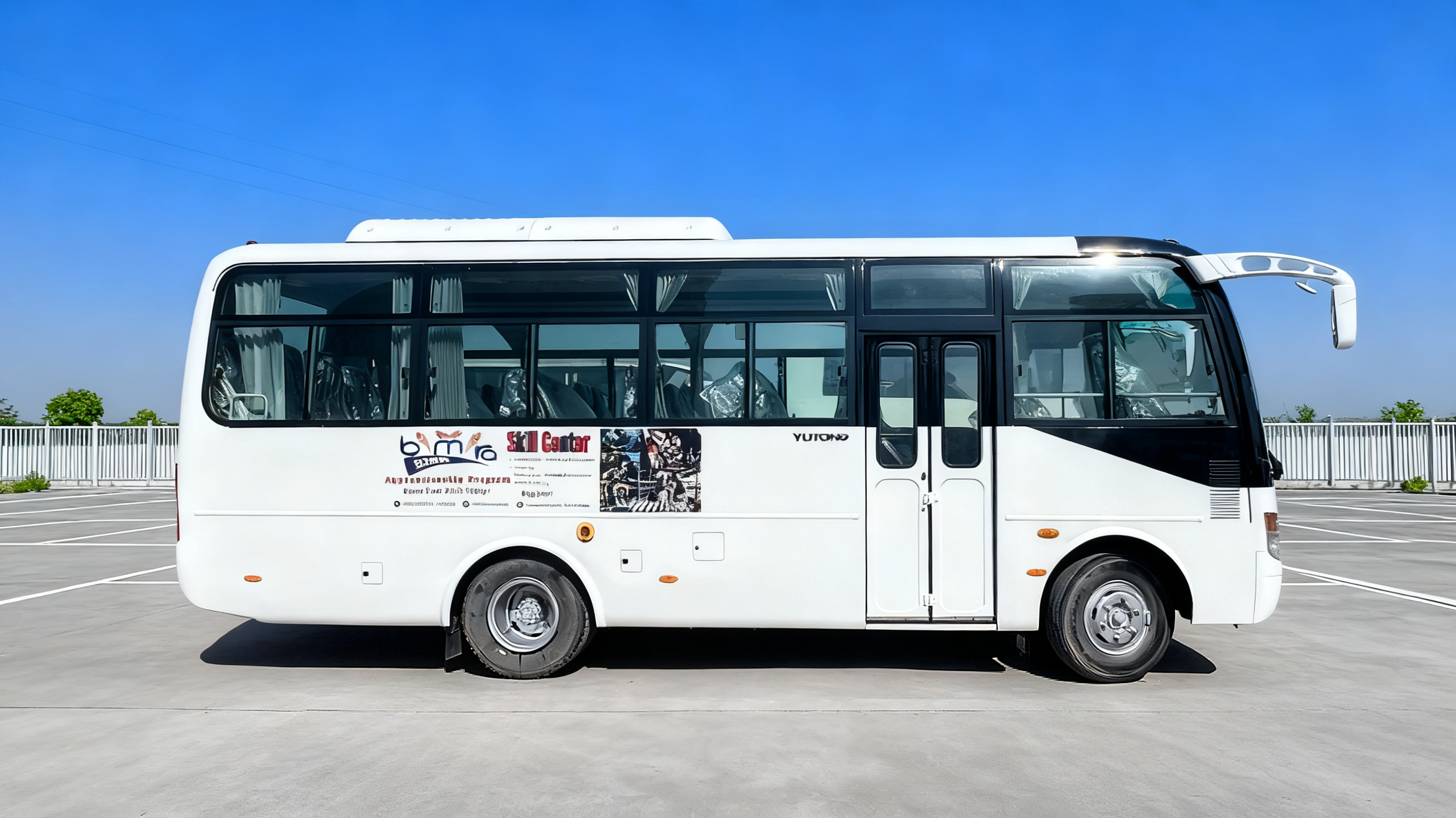 Safe and Attractive Used School Buses--Yutong ZK6752