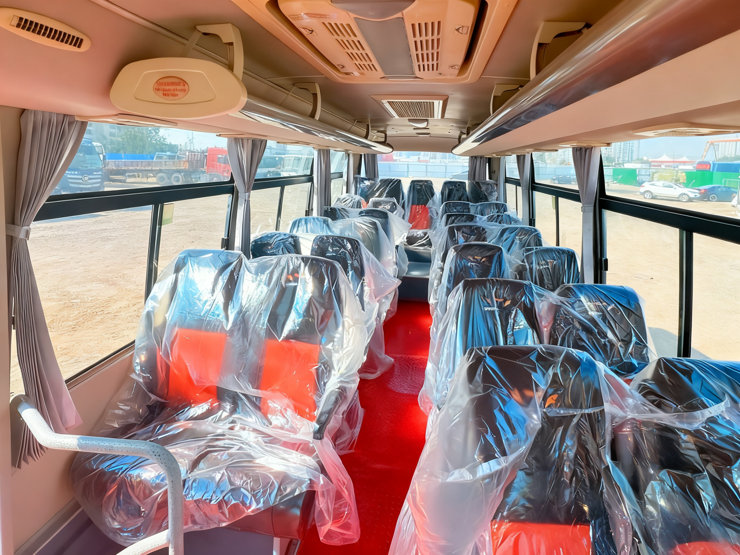 Safe and Attractive Used School Buses--Yutong ZK6752