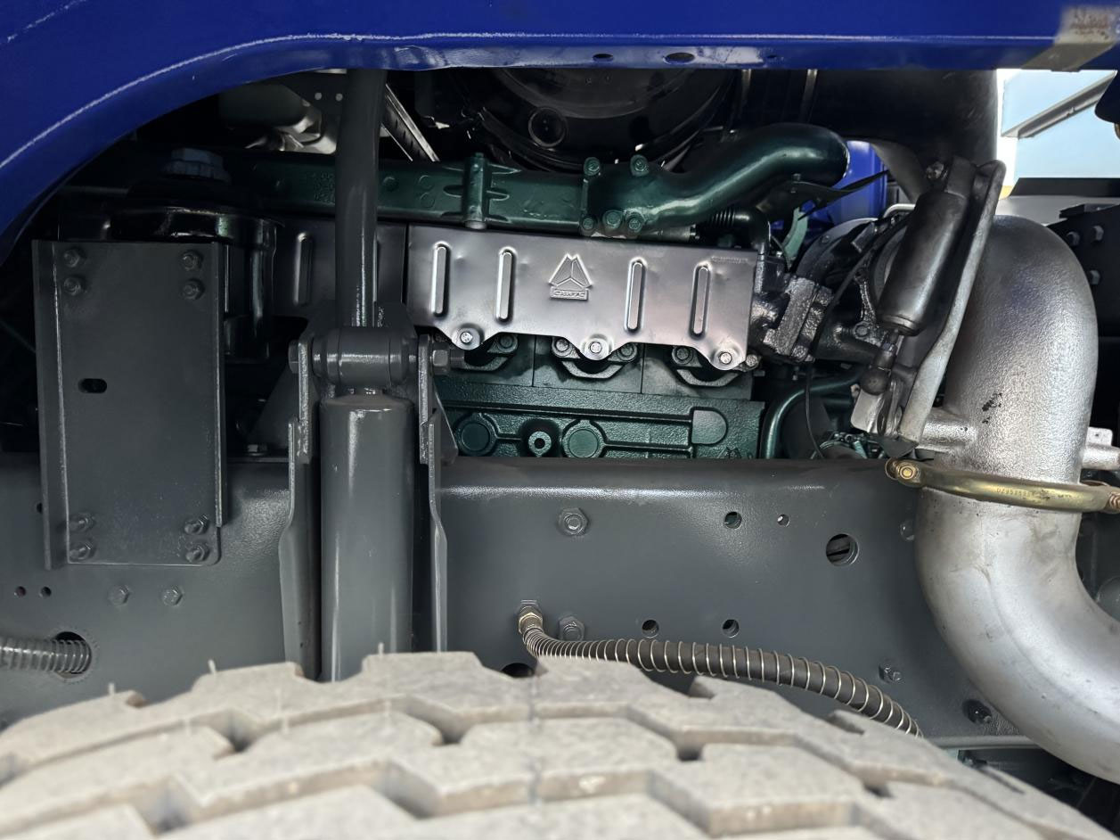 SHACMAN-Dump-Truck-6x4-F3000_06