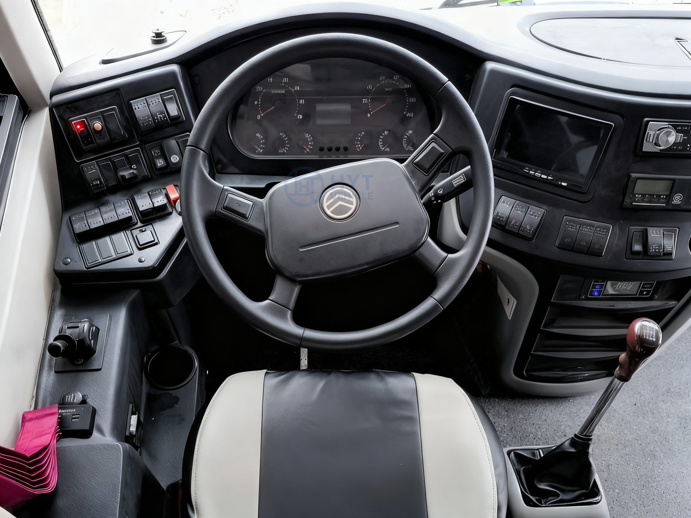 Super Beautiful and Perfect Used Bus-KING LONG XML6112